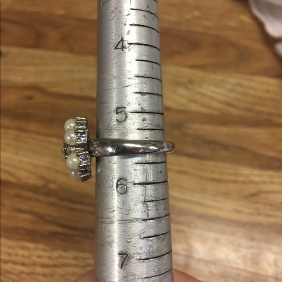 Pearl & Rhinestone Ring - Picture 3 of 3